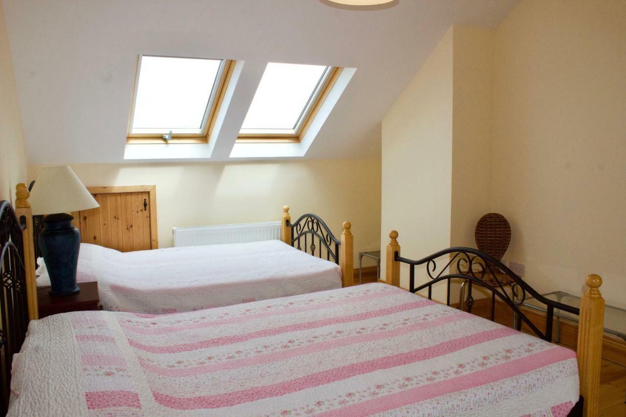 Cuas A' Gamhna Bed & Breakfast Clynacartan Bagian luar foto